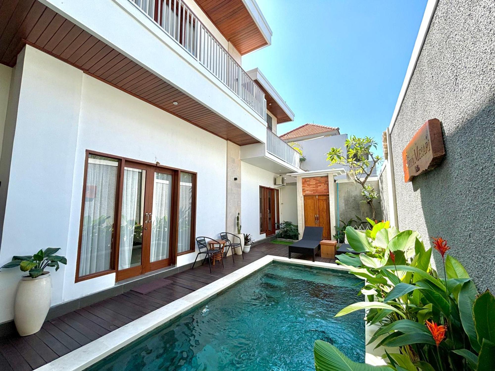 Surya Mesari * Seminyak (Bali)